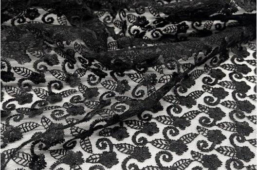 Кружевное полотно Соцветия, угольно-черное, 120 см